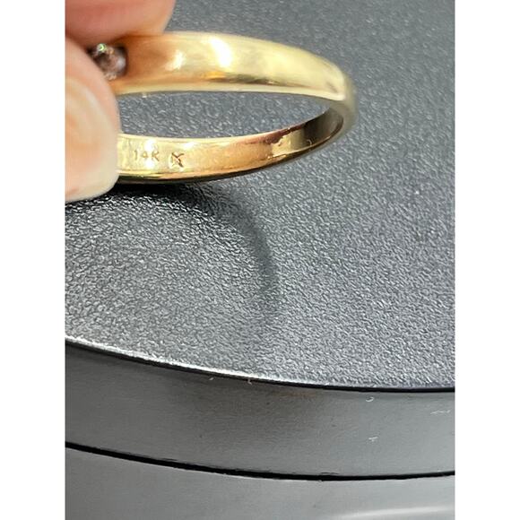 Vintage 14K Gold Designer Diamond
Wedding Band Ring 1/2 TW Sz
8.5 Channel Set - Picture 15 of 16
